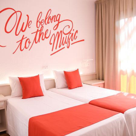 Lloret Vibe Affiliated By Fergus (Adults Only) Lloret de Mar Luaran gambar