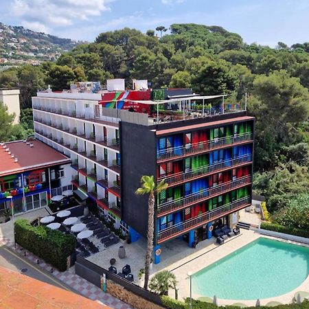 Lloret Vibe Affiliated By Fergus (Adults Only) Lloret de Mar Luaran gambar