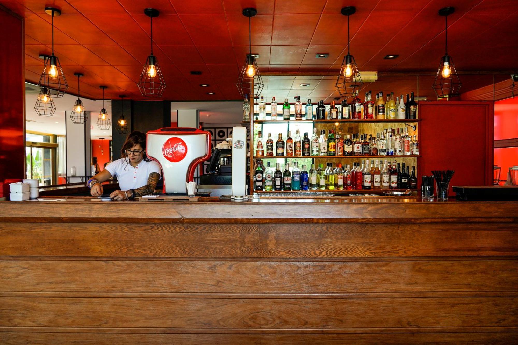 Lloret Vibe Affiliated By Fergus (Adults Only) Lloret de Mar Luaran gambar